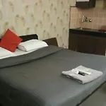 Hotel O Hya\'S Homestay