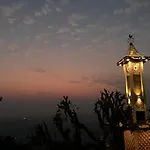 Chateau De Tatli - Hilltop - Dehradun