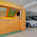 Treebo Trend Maira - Rajendra Nagar