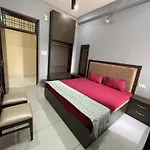 Bld Restaurant And Home Stay