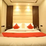 Hotel O Status Inn