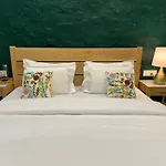 Cliff House, 3Br Lux Farmhouse 2Km To Rajpur Road