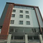 Av Royale Gms Road