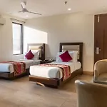 Hotel Central Palace