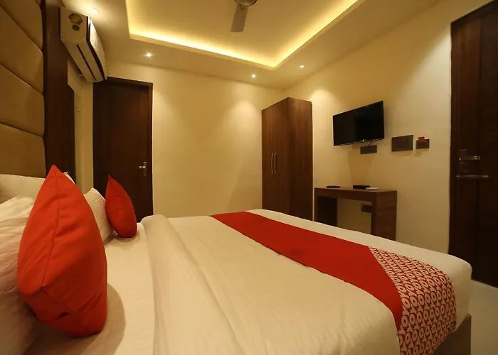 Hotel O Status Inn