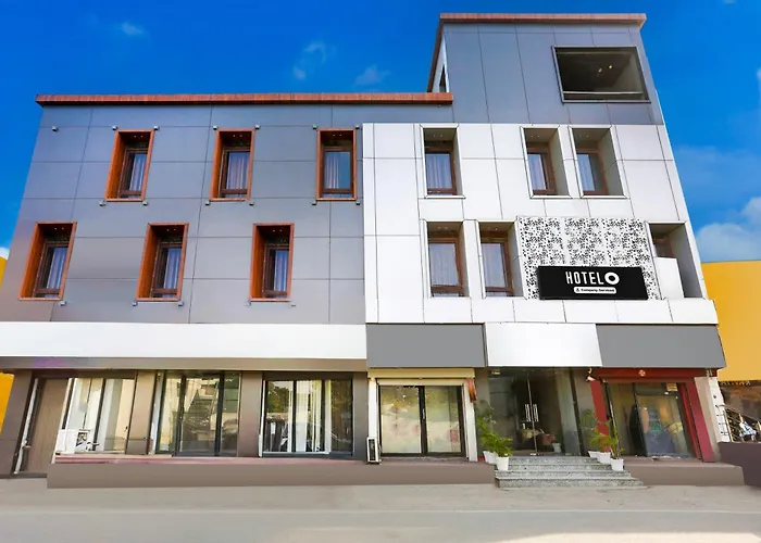 Super Hotel O Isbt Dehradun