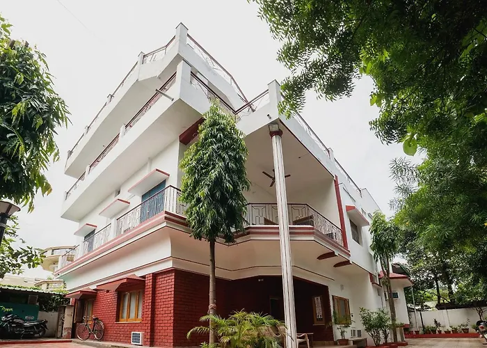 Hotel O Home Gautam Homestay