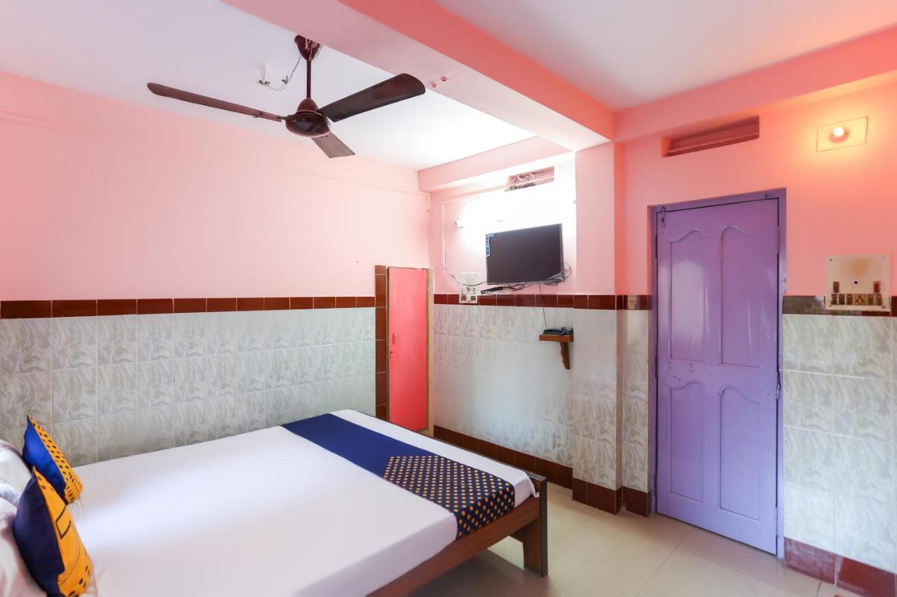 Spot On 63128 Vinayak Hotel