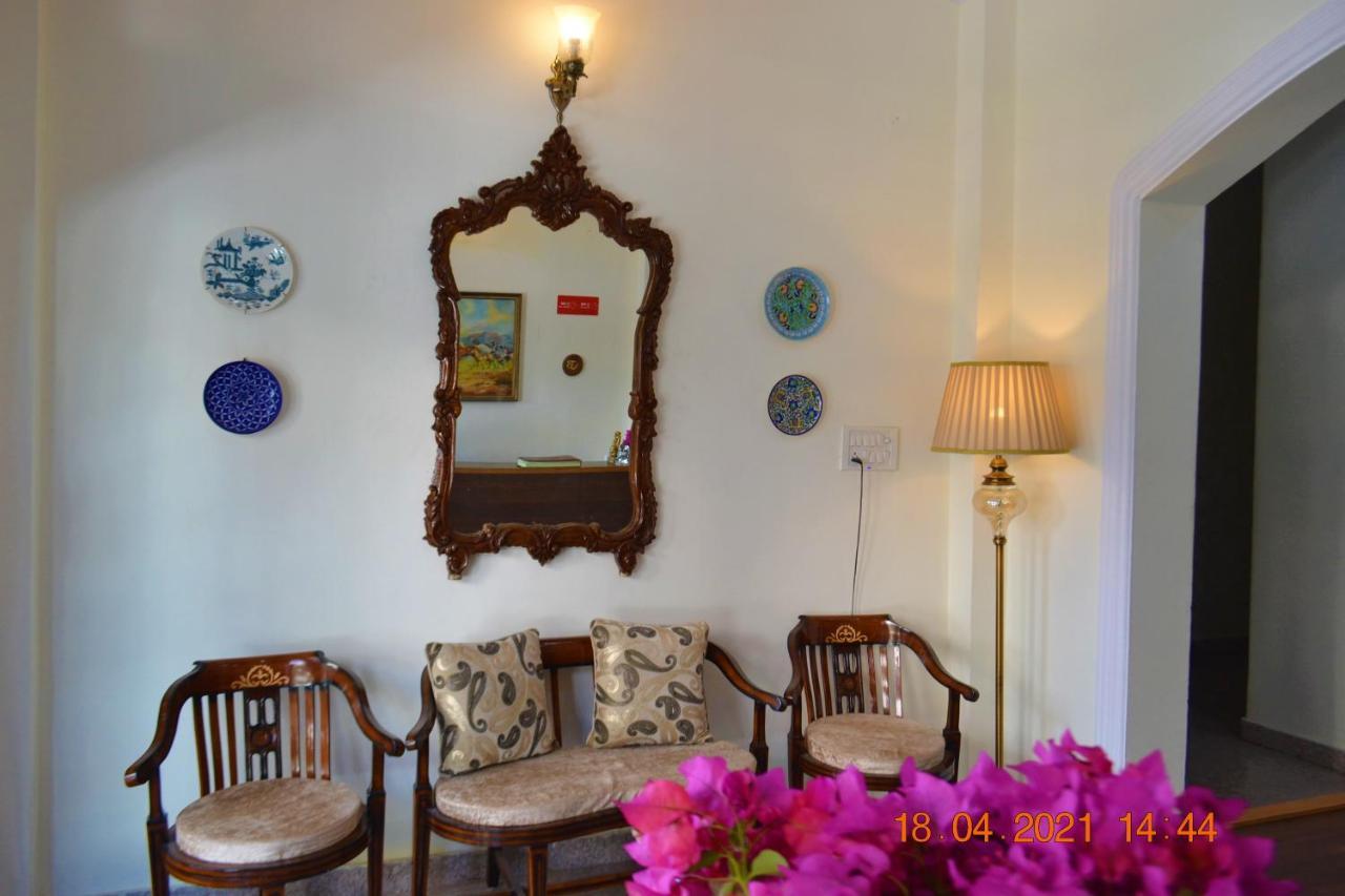 Homestay Riverside Homes *