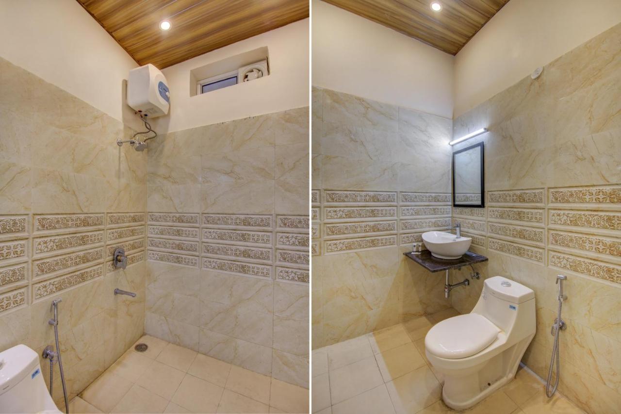 Vaccinated Staff- Townhouse Oak Gk Residency Hotel 4*