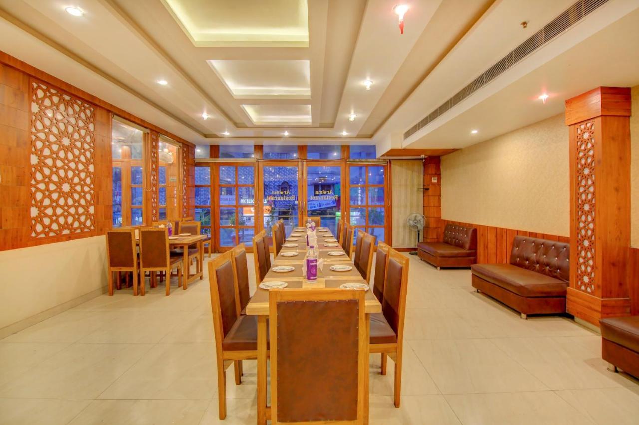 Vaccinated Staff- Townhouse Oak Gk Residency 4* Dehradun