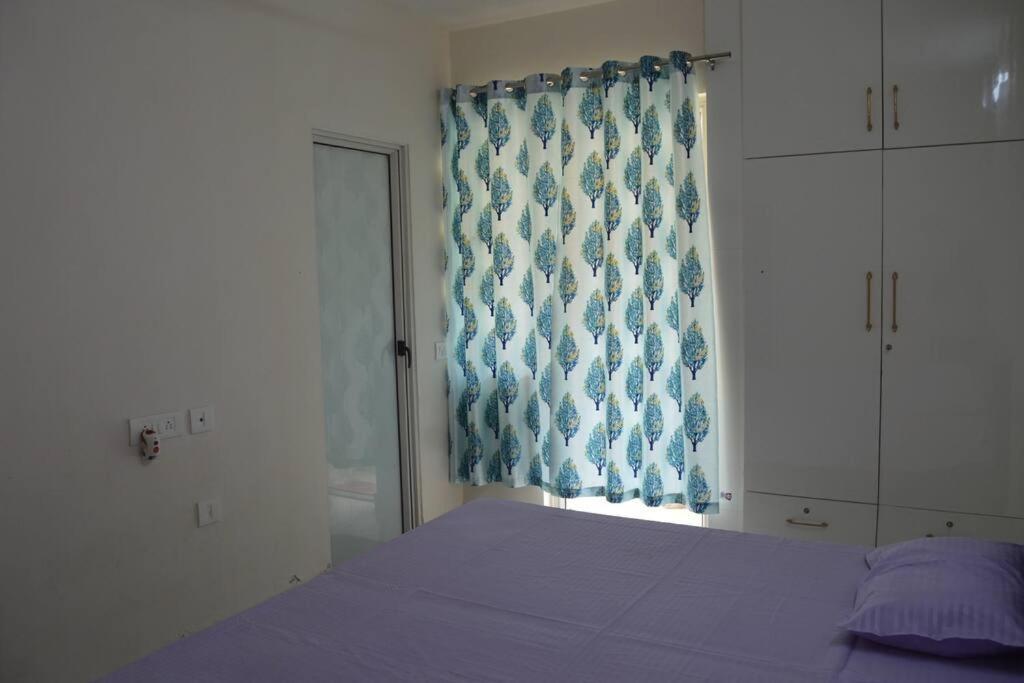 2 Bed Independent In Apartment