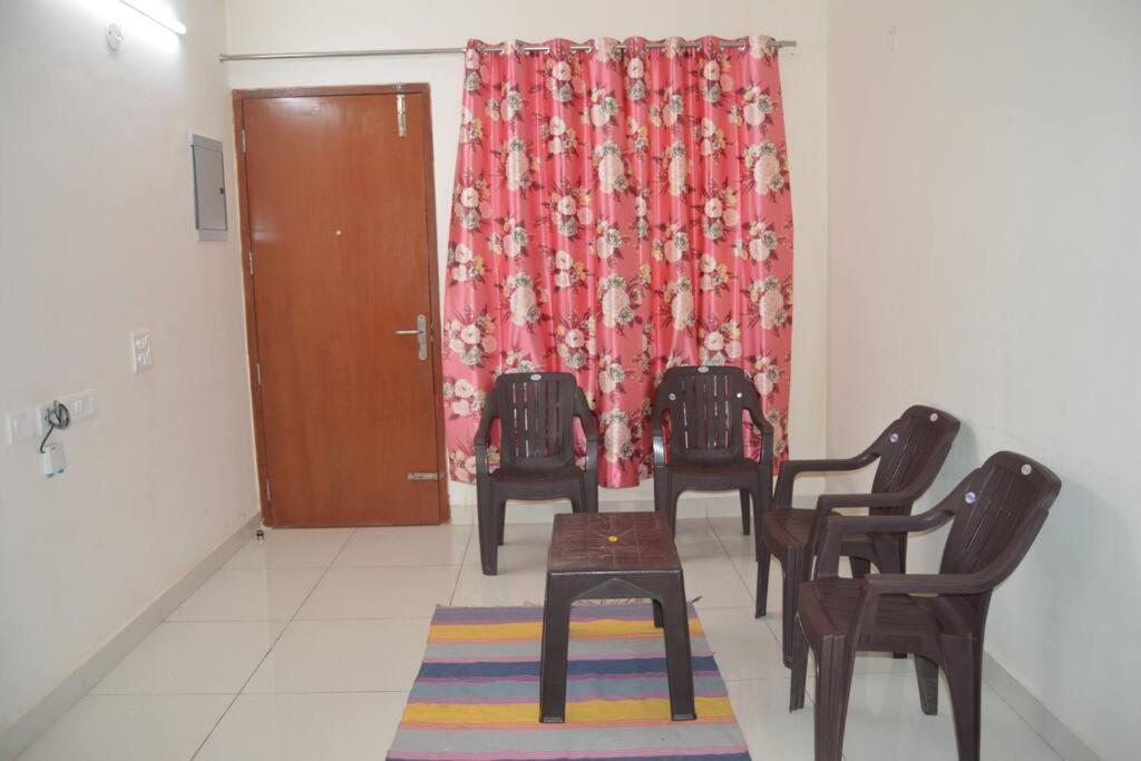 2 Bed Independent In *