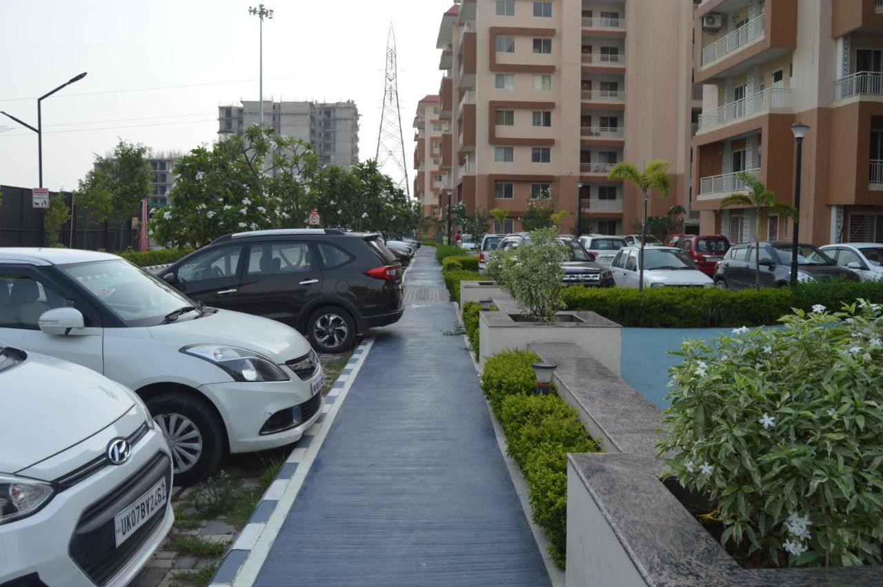 2 Bed Independent In Apartment *
