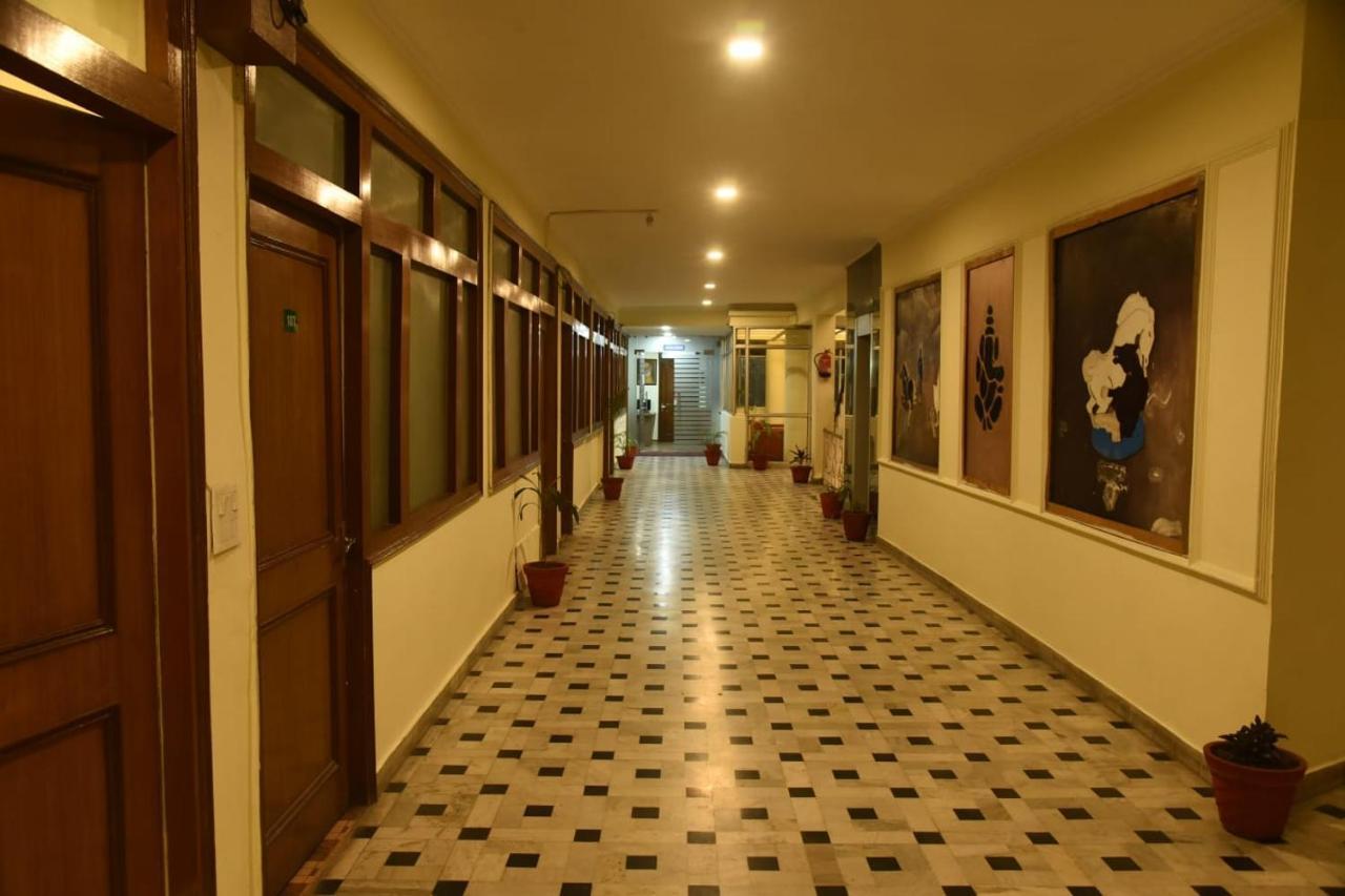 Hotel Gaurab Near Paltan Bazaar