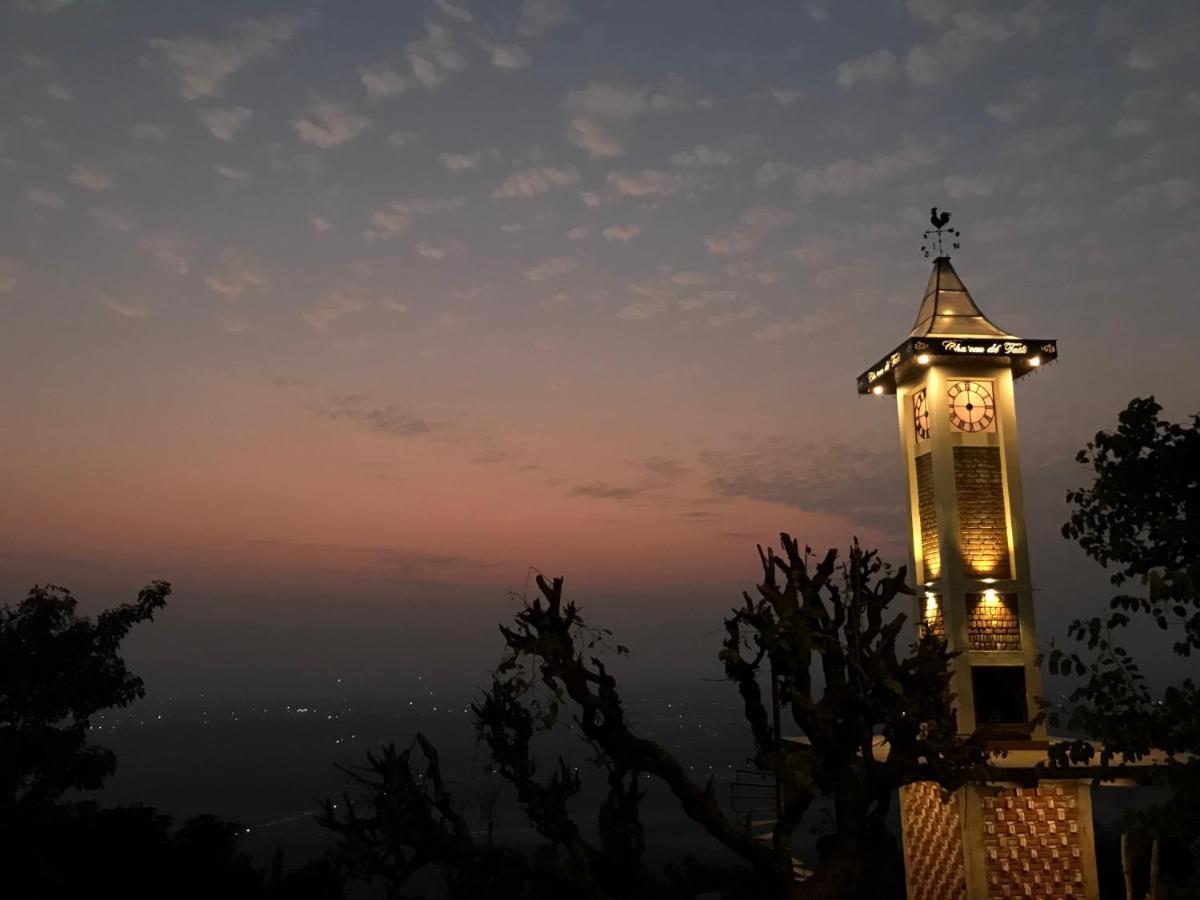 Chateau De Tatli - Hilltop - Chalet *