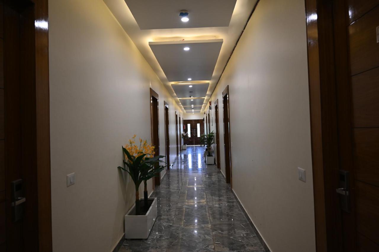 Vasdaa Grand Hotel Dehradun