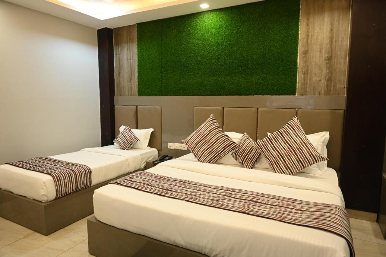 Vasdaa Grand Dehradun