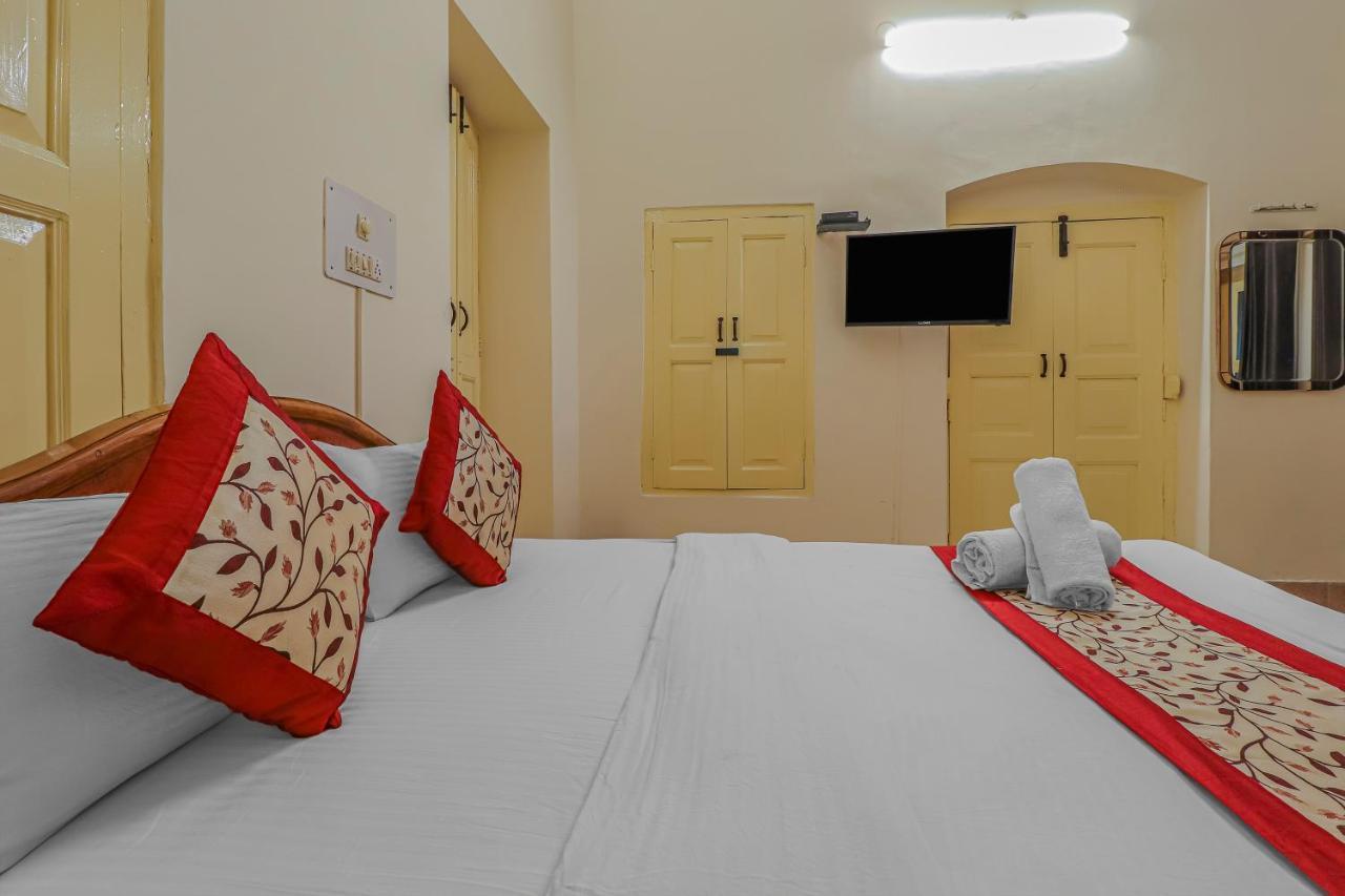 Hotel Heritage *