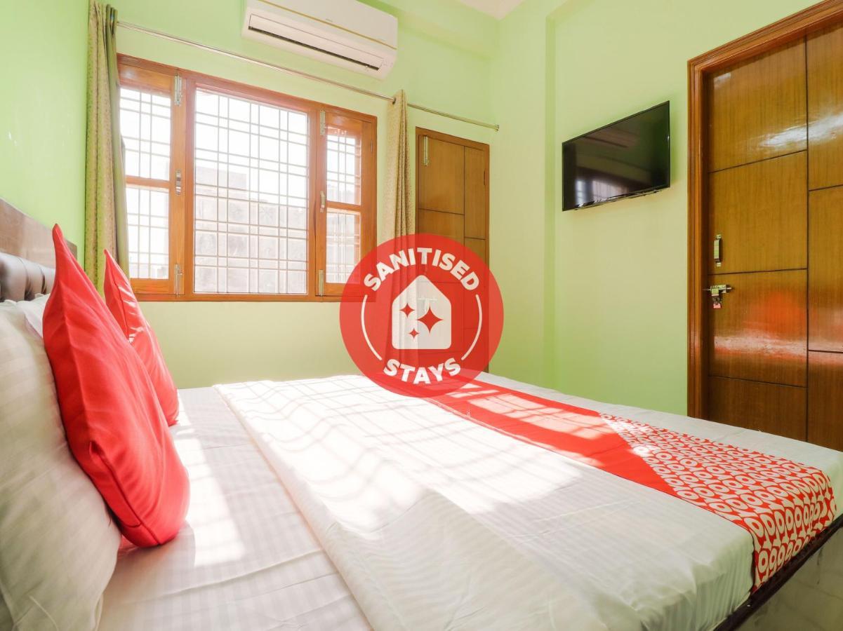 Oyo Flagship 83951 Shanti Homestay Hotel Dehradun