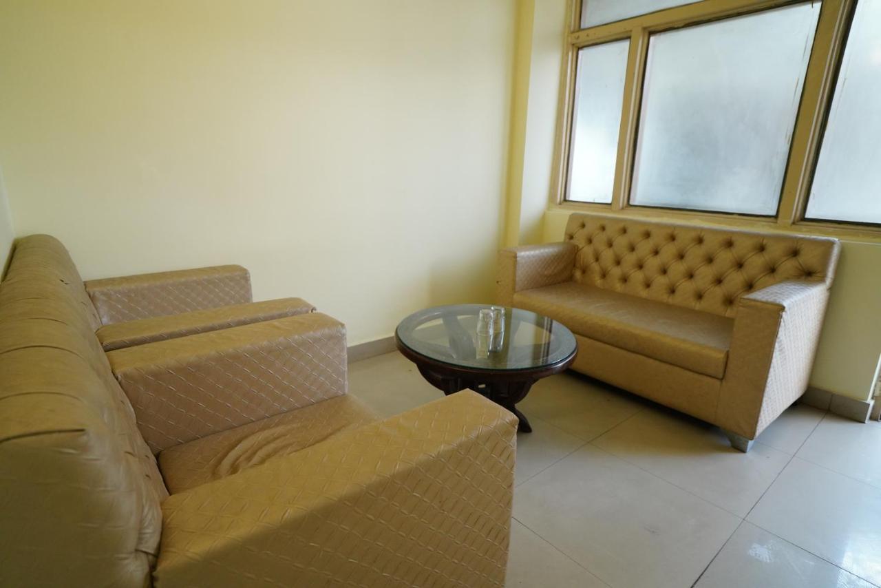 Hotel Gaurab Near Paltan Bazaar 3*