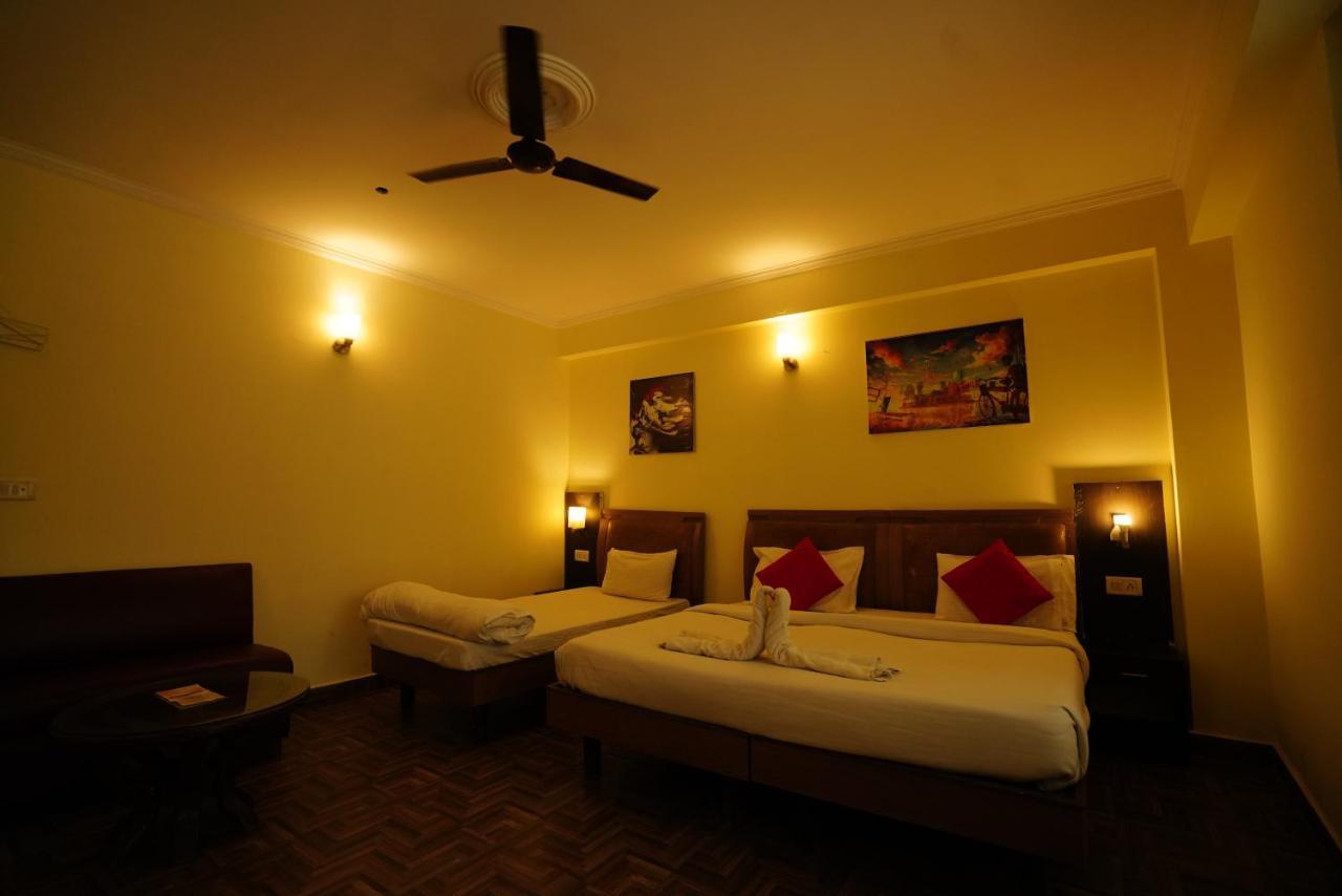 Hotel Gaurab Near Paltan Bazaar 3*