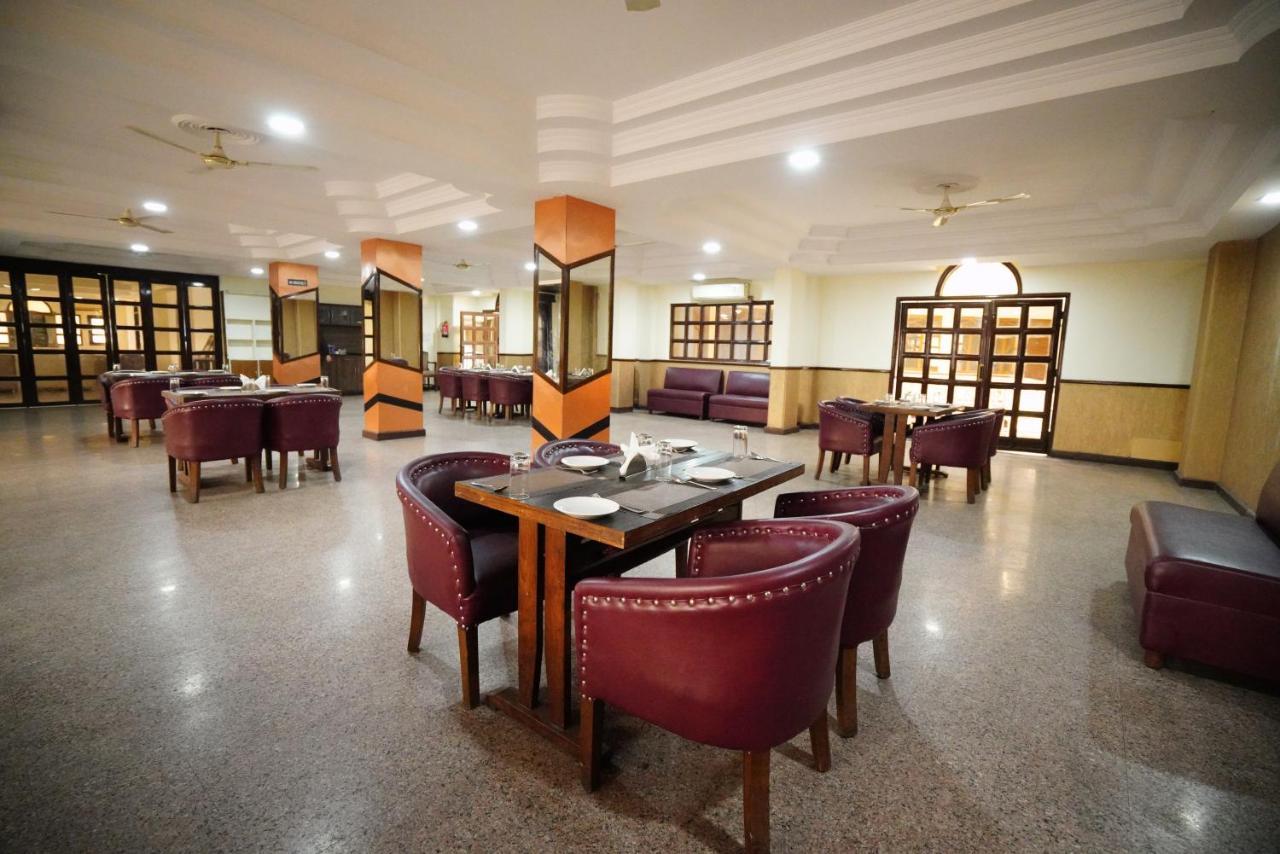 Gaurab Near Paltan Bazaar