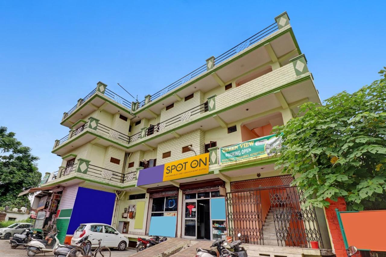 Spot On Greenview Stays 3* Dehradun