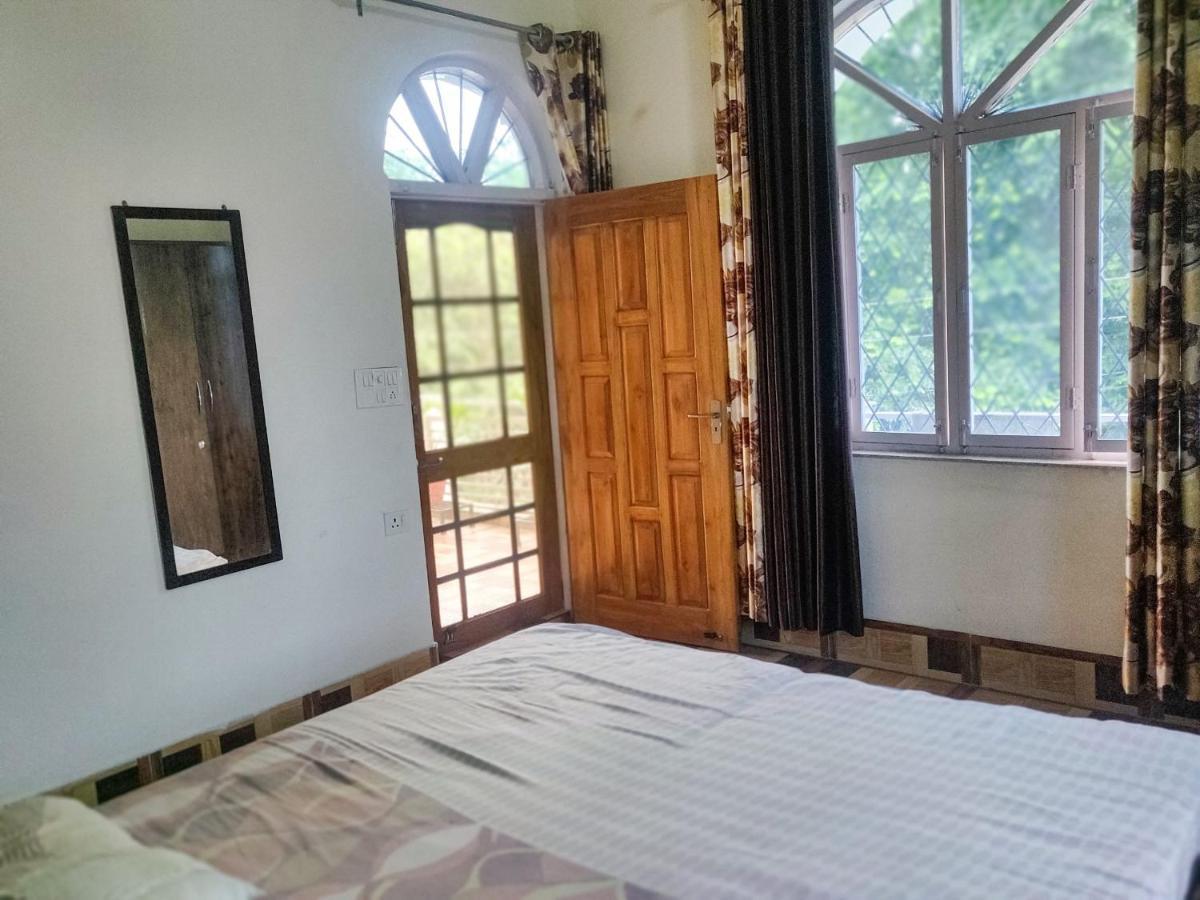 Gaharwar * Dehradun