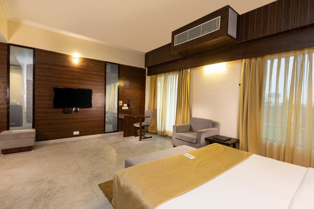 Hotel The Solitaire 4*