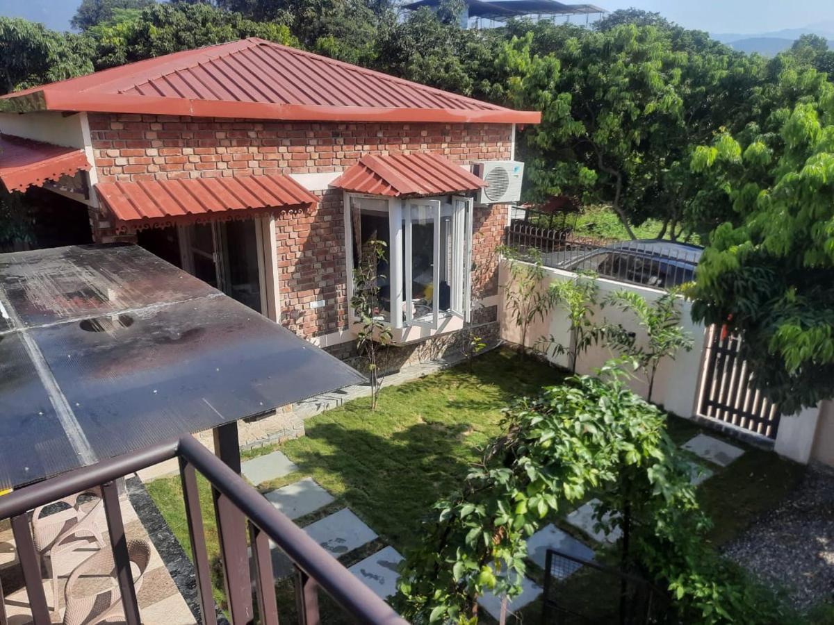 Sunnyside Villa *