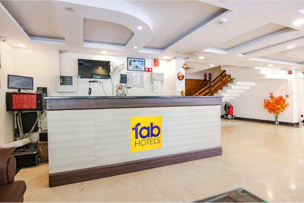Fabhotel The Majestic