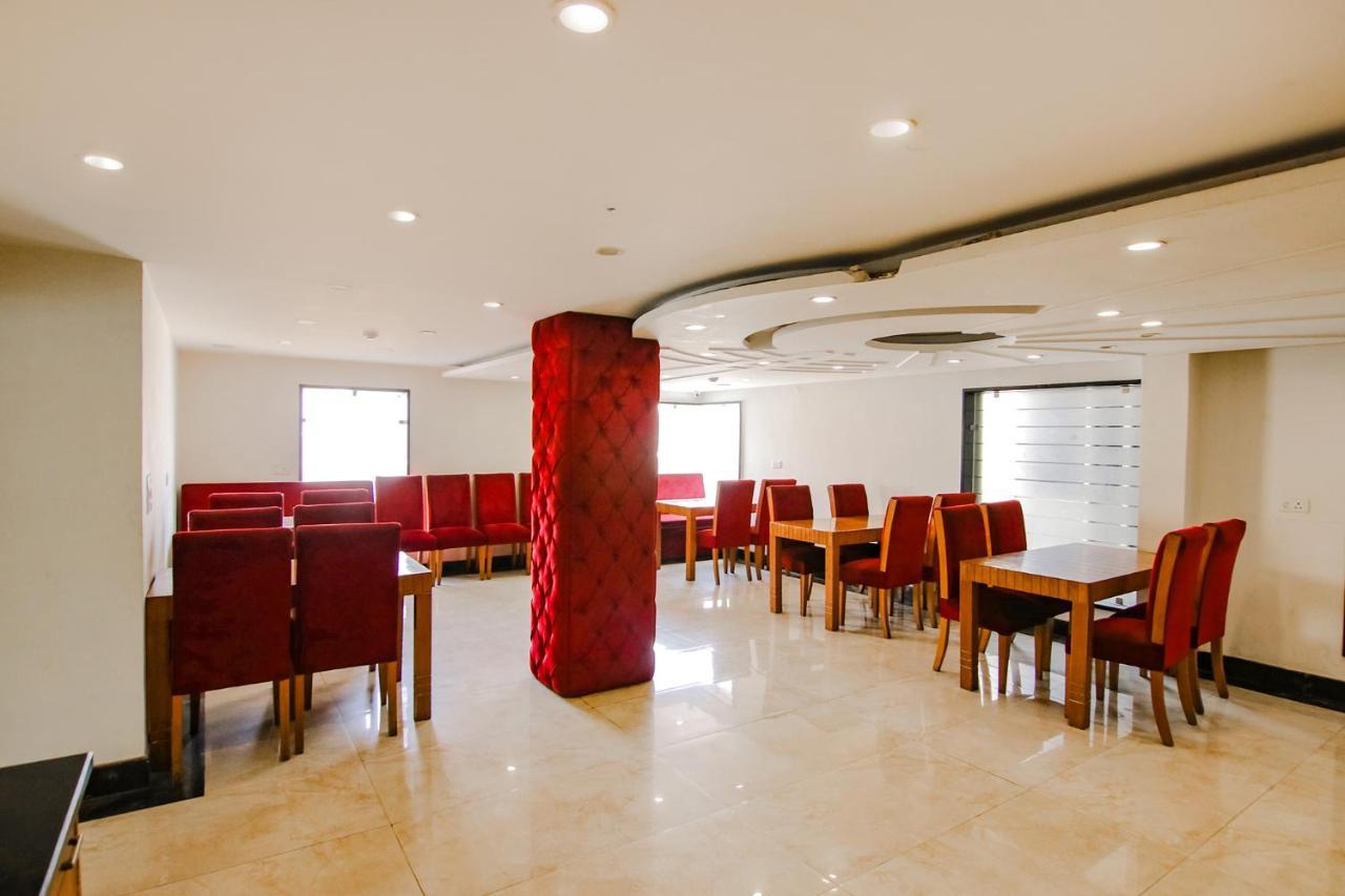 Fabhotel The Majestic Hotel 3*