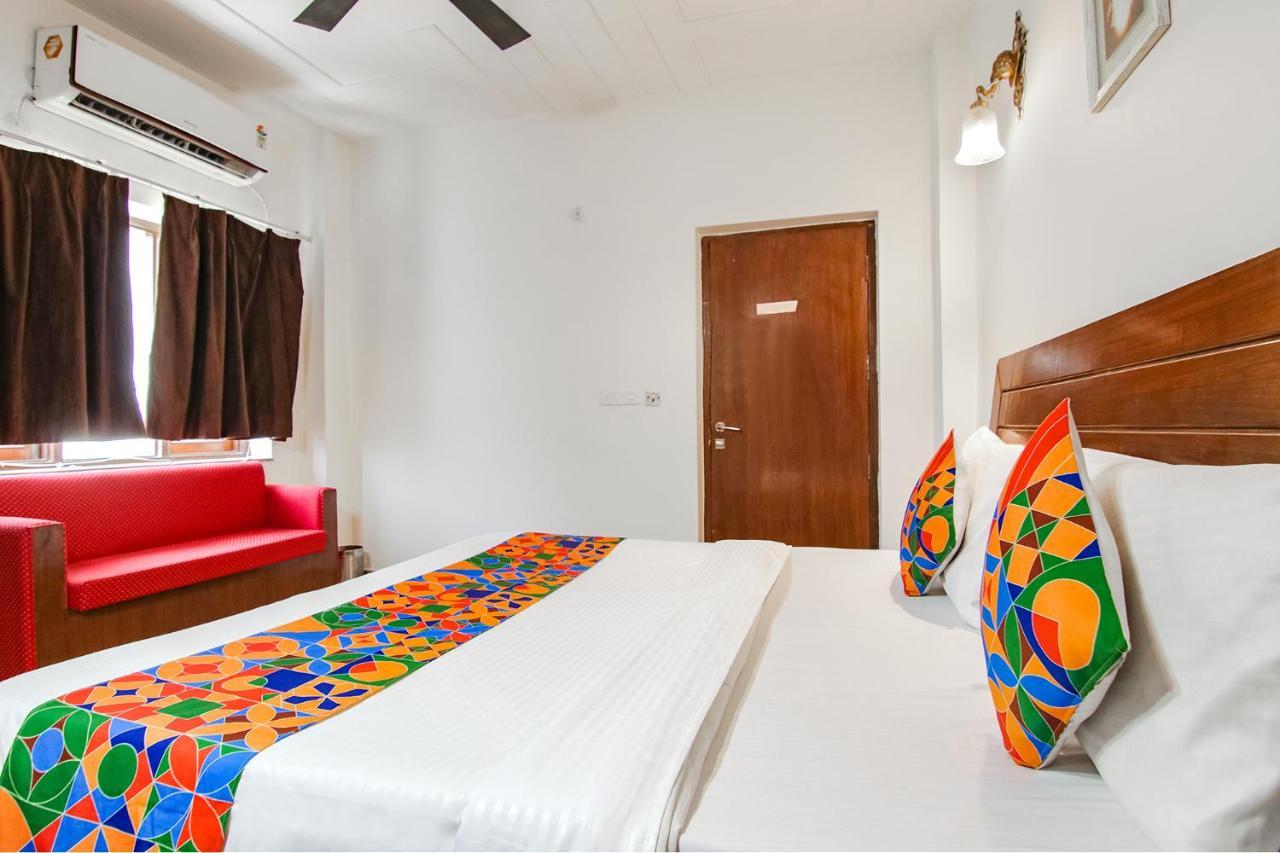 Hotel Fabhotel The Majestic 3*