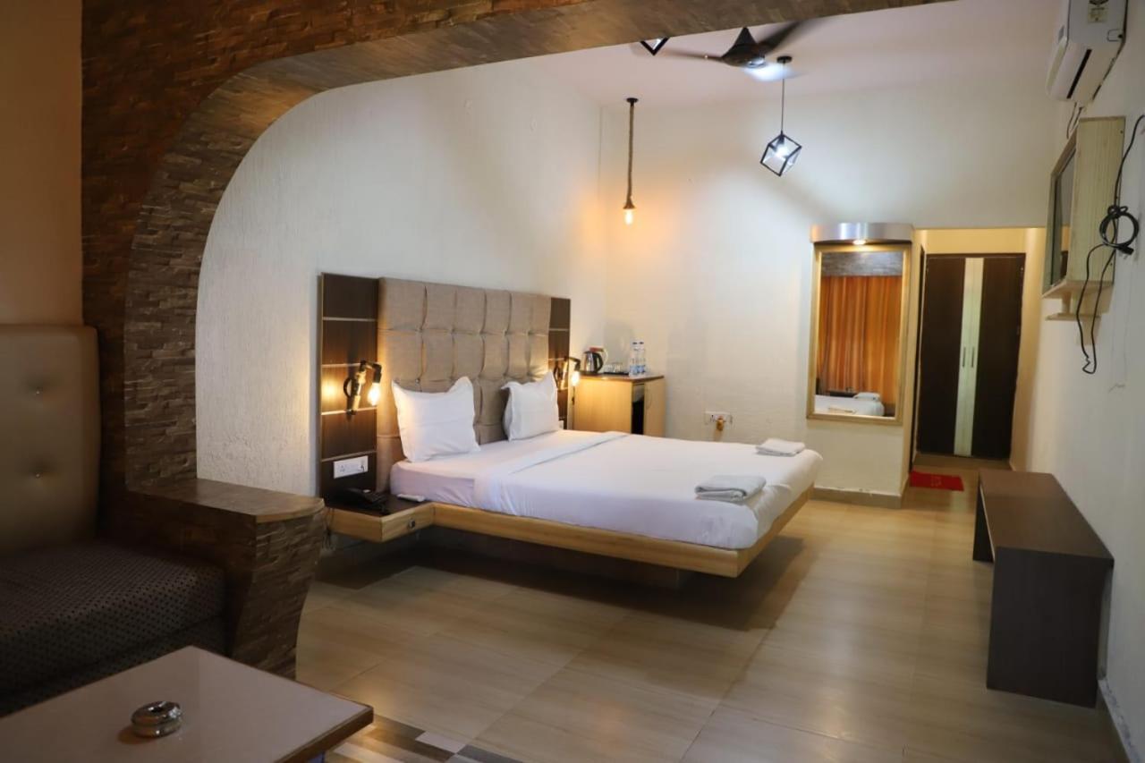 Rio Hotel