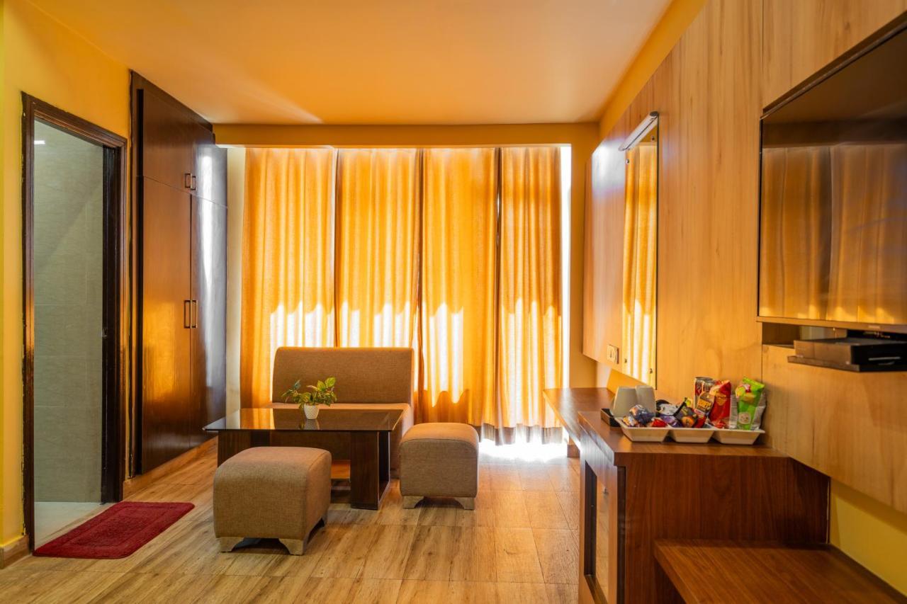 Pacify Hills By Uv Hotel 3*