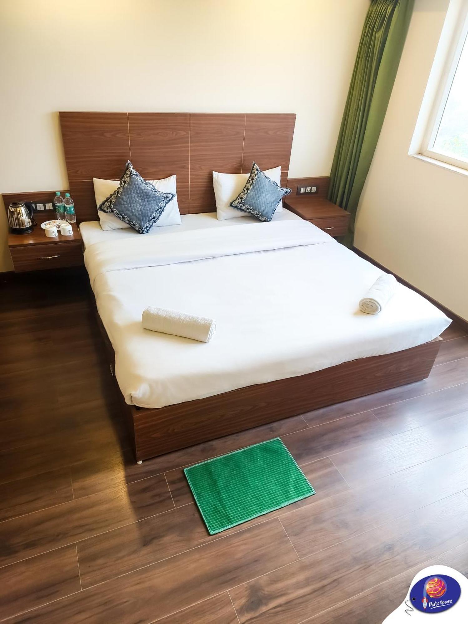 Apartment Pluto Homes Dehradun