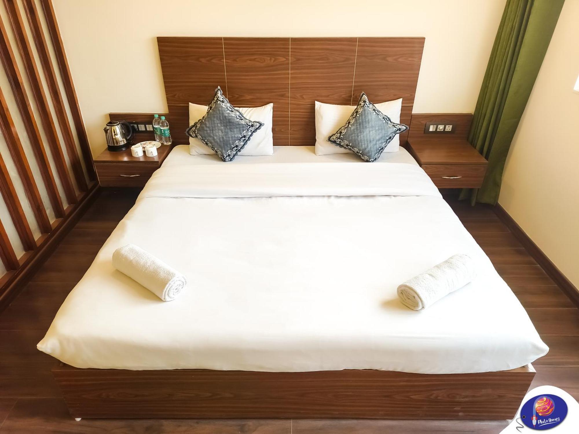 Apartment Pluto Homes Dehradun