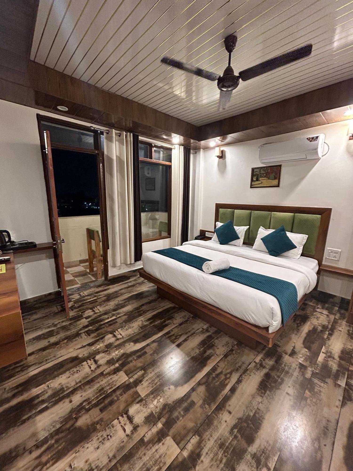 Royal Orbit By Arony Hospitality Hotel 3*