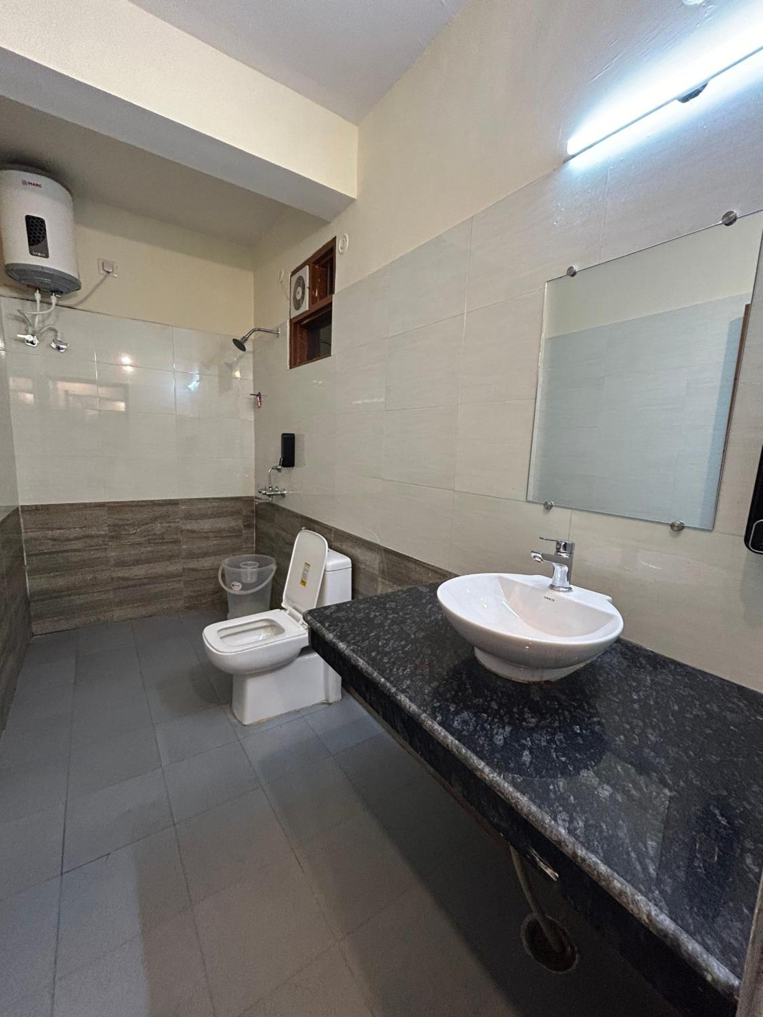 Royal Orbit By Arony Hospitality Hotel 3*
