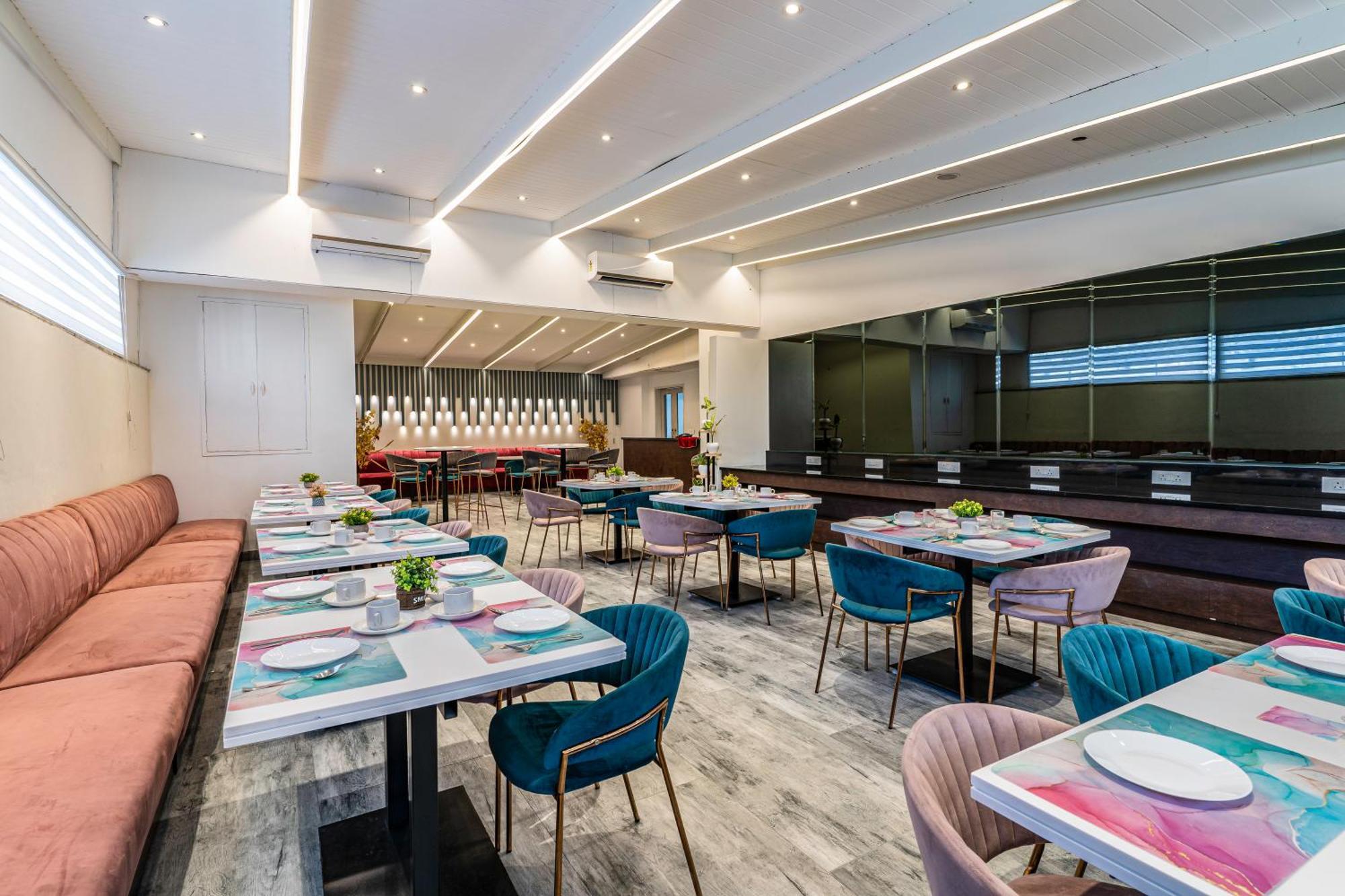 Kailash Plaza 3*