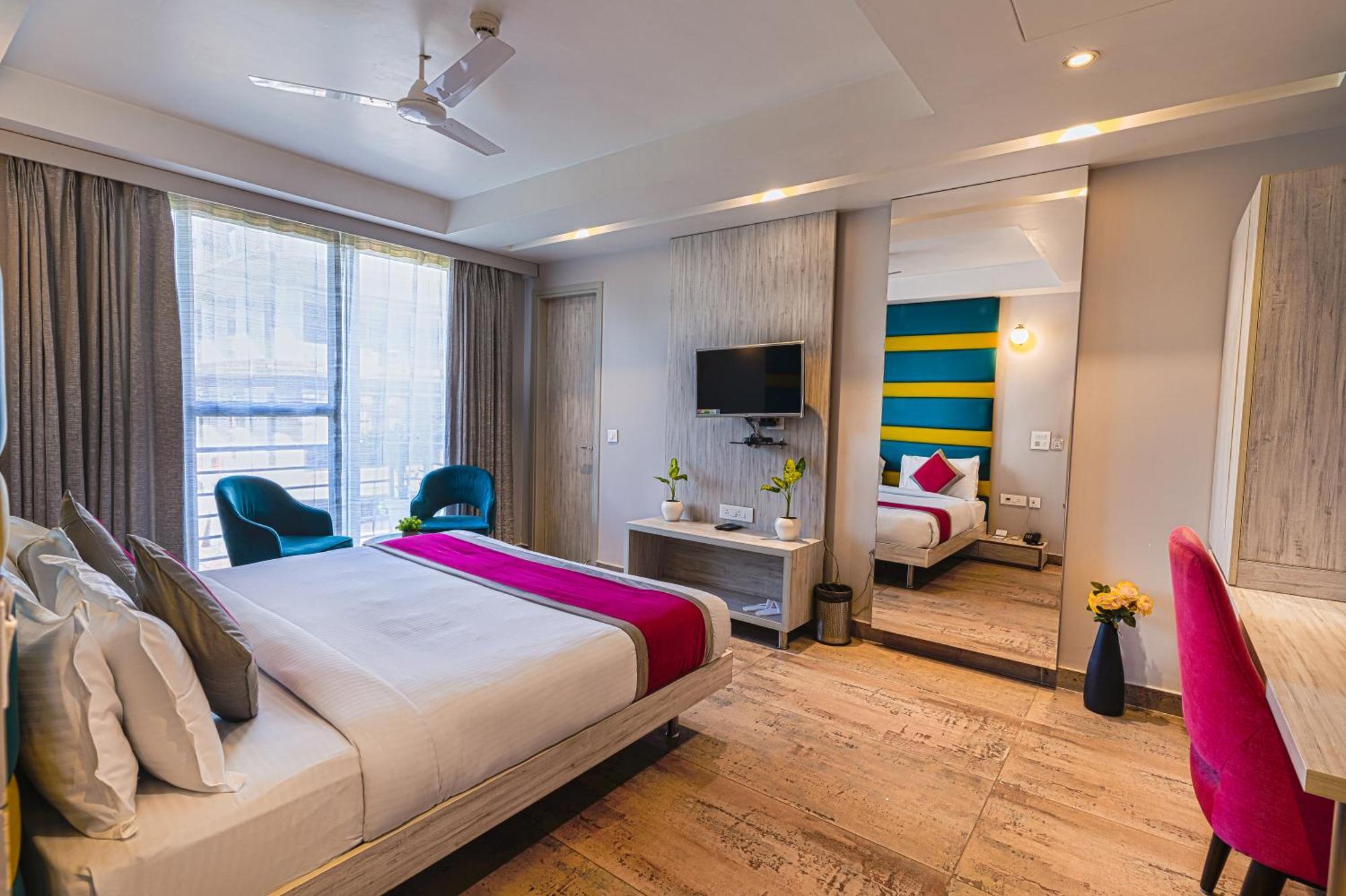 Kailash Plaza Hotel 3*