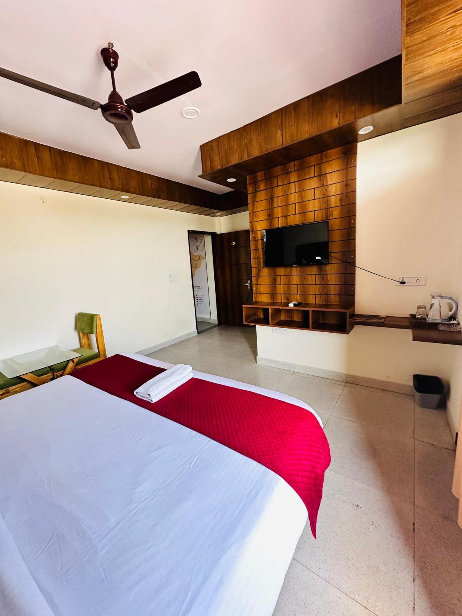 Hotel Royal Orbit By Arony Hospitality Dehradun
