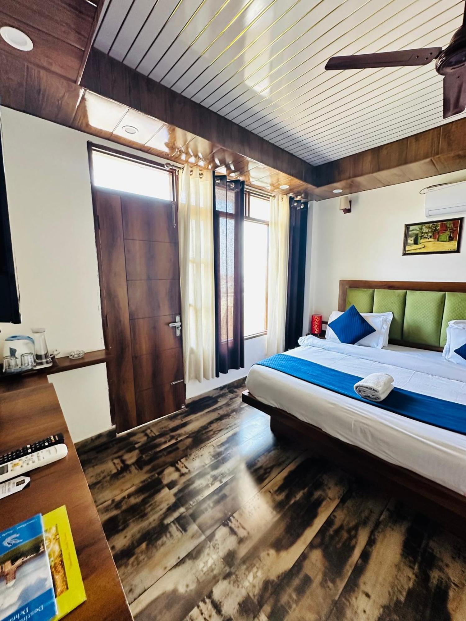 Hotel Royal Orbit By Arony Hospitality