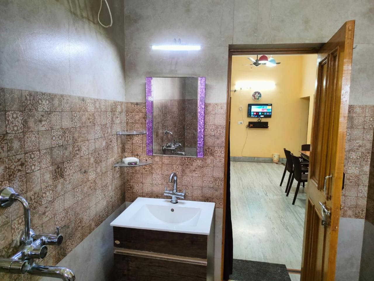 Nature View Apartment Dehradun