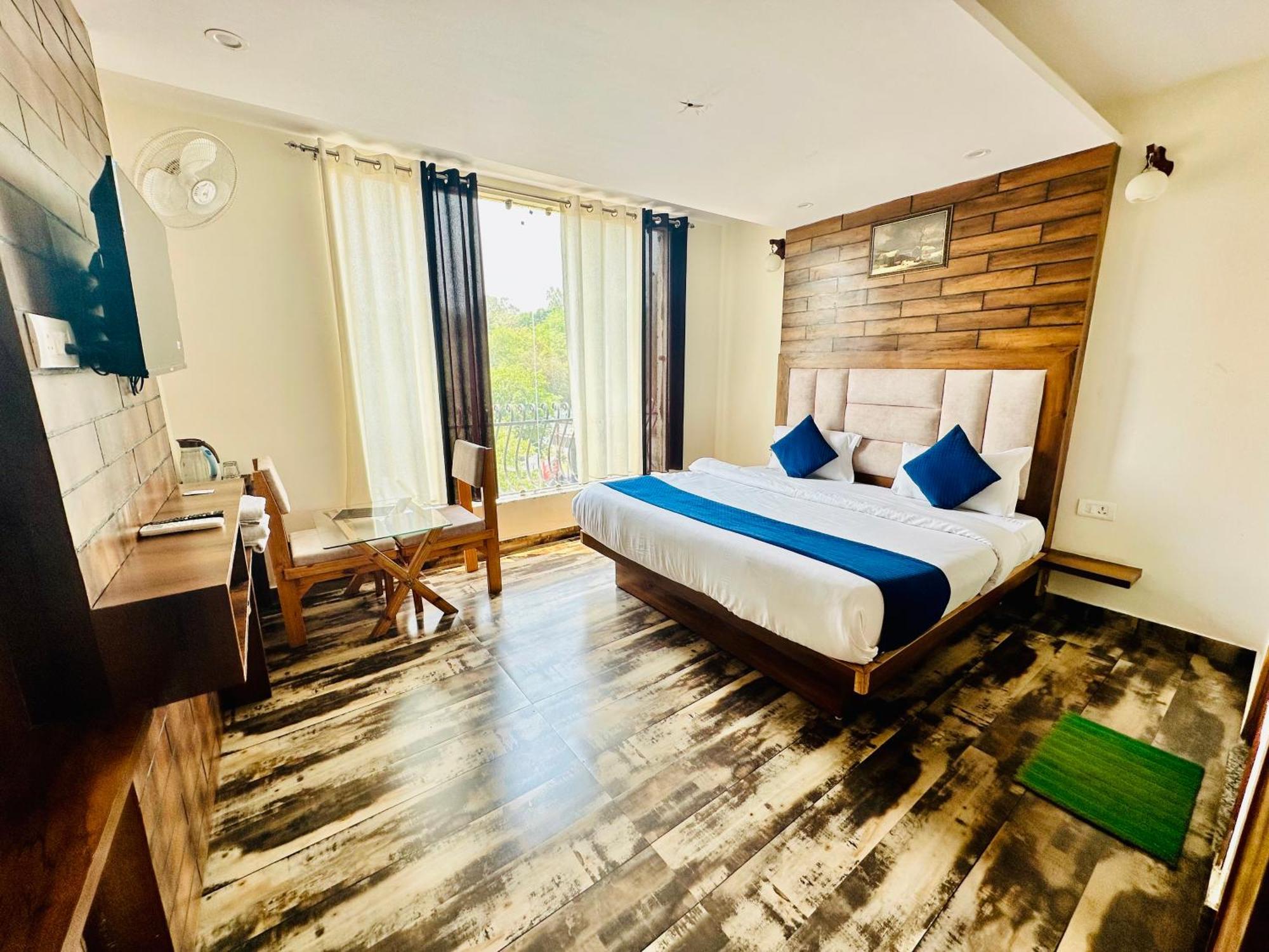Royal Orbit By Arony Hospitality 3* Dehradun