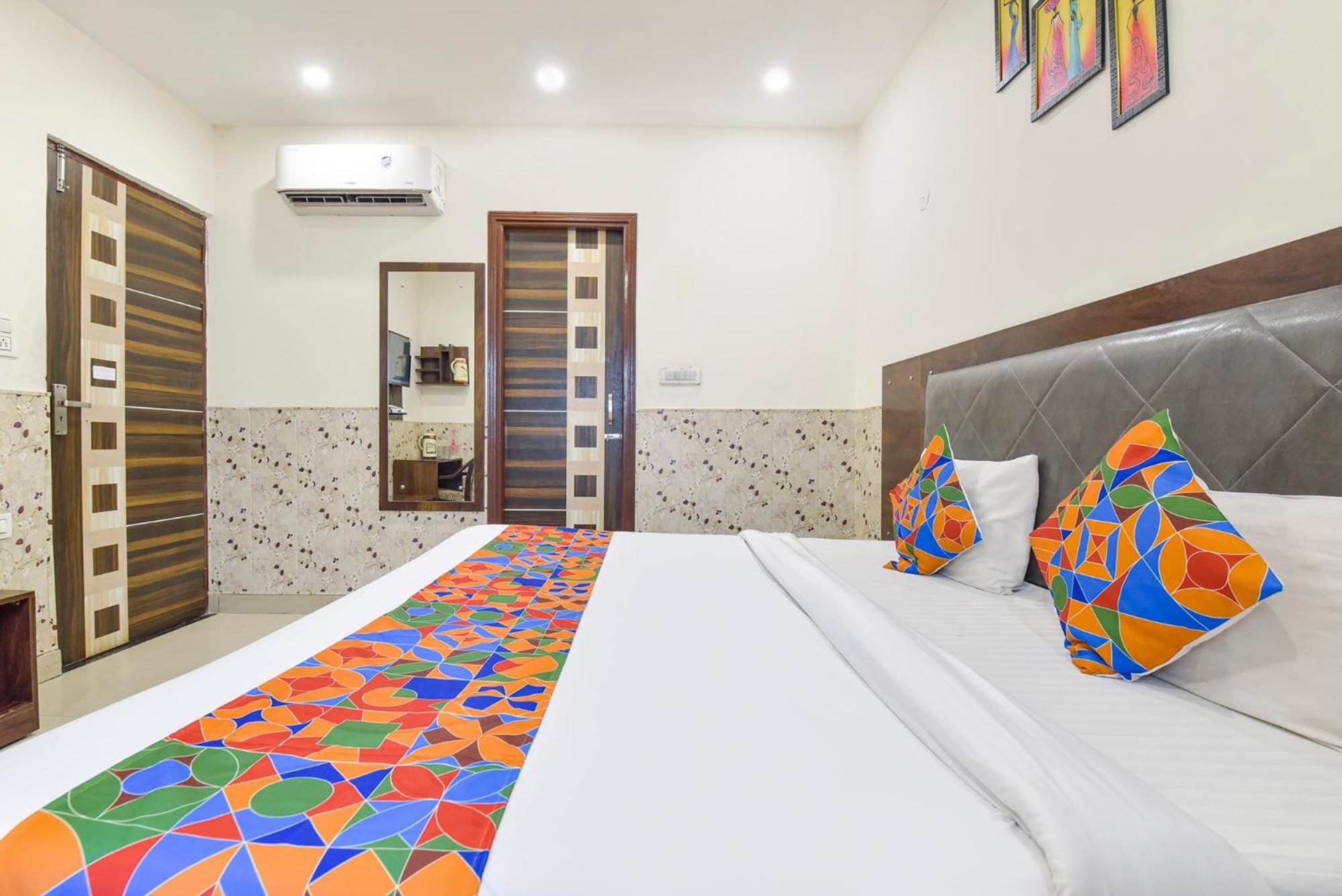 Fabexpress Mohan Residency