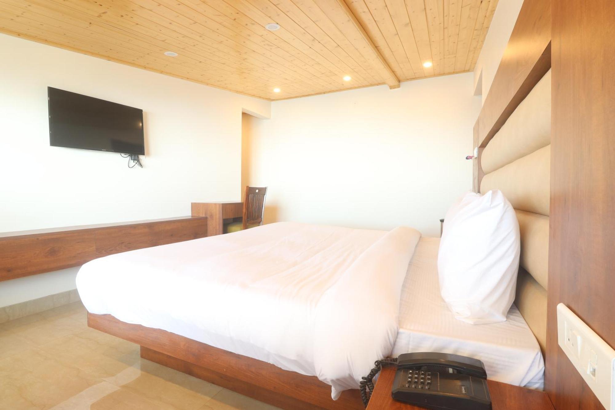 Hotel Mussoorie Heights Dehradun