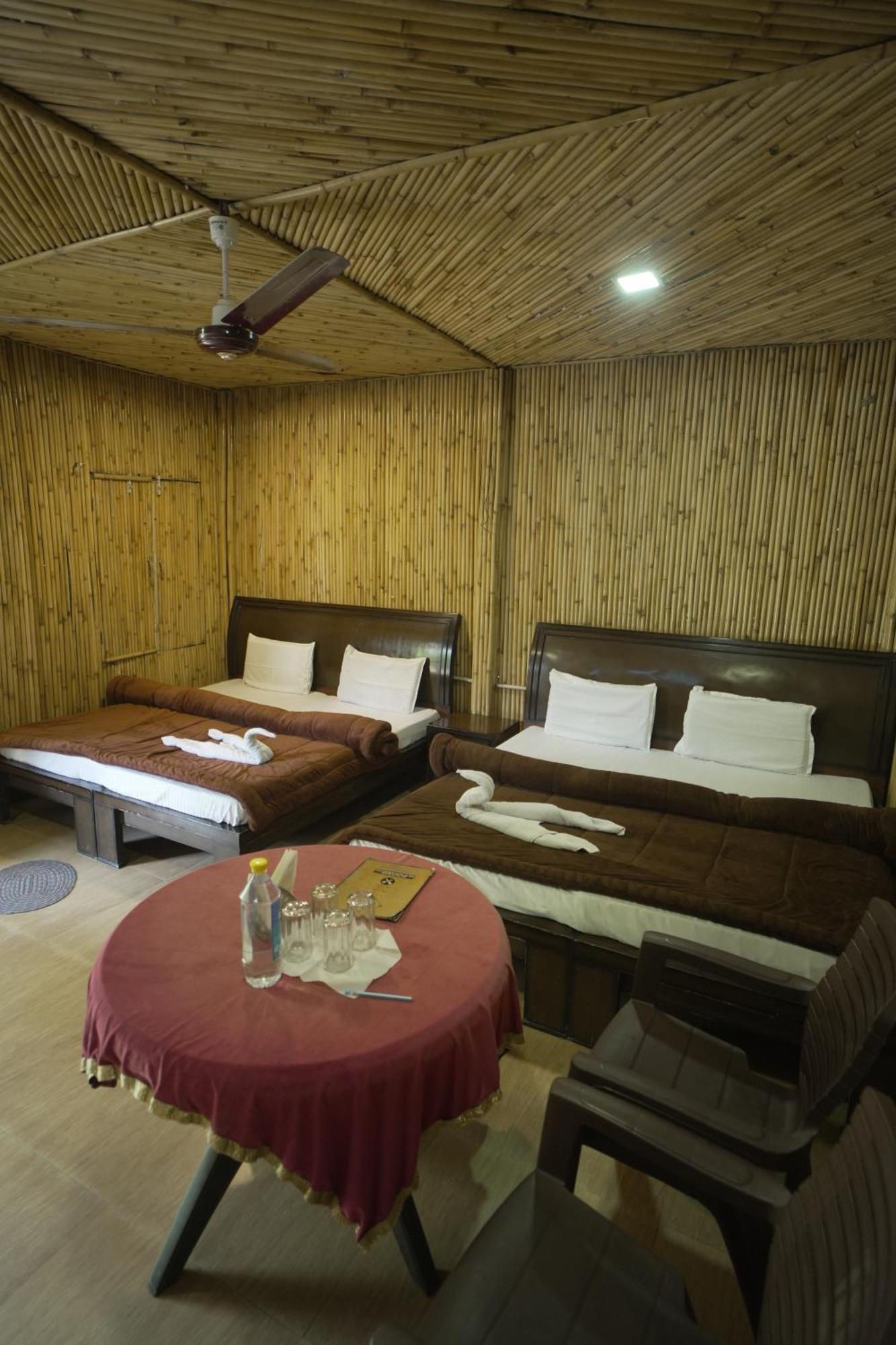 River View 4*