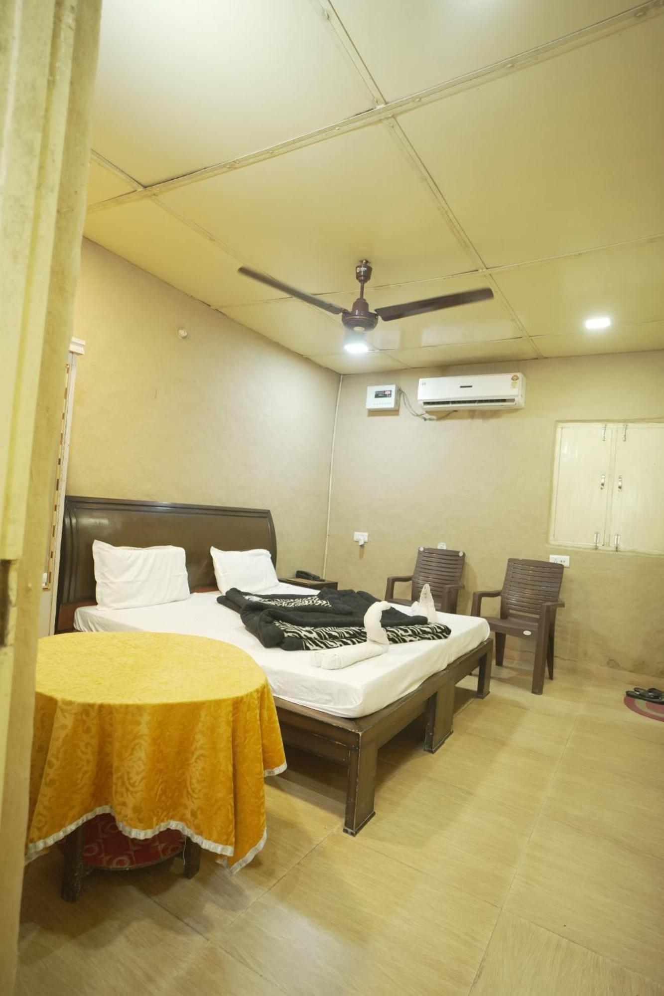 River View 4* Dehradun